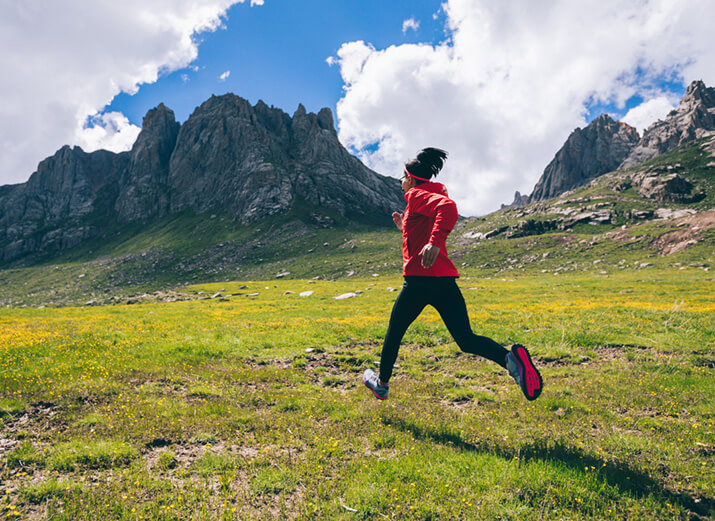 Trailrunning vs. Crosslauf – wo ist der Unterschied? Trailrunning vs. Crosslauf – wo ist der Unterschied?